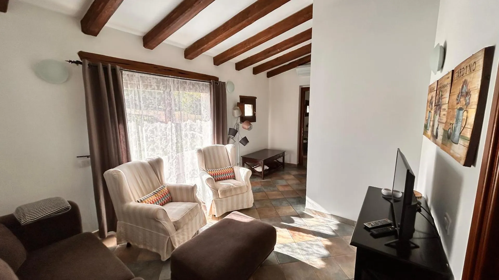 Guest house Spartaco Eco Retreat San Pantaleo Sole Ruiu